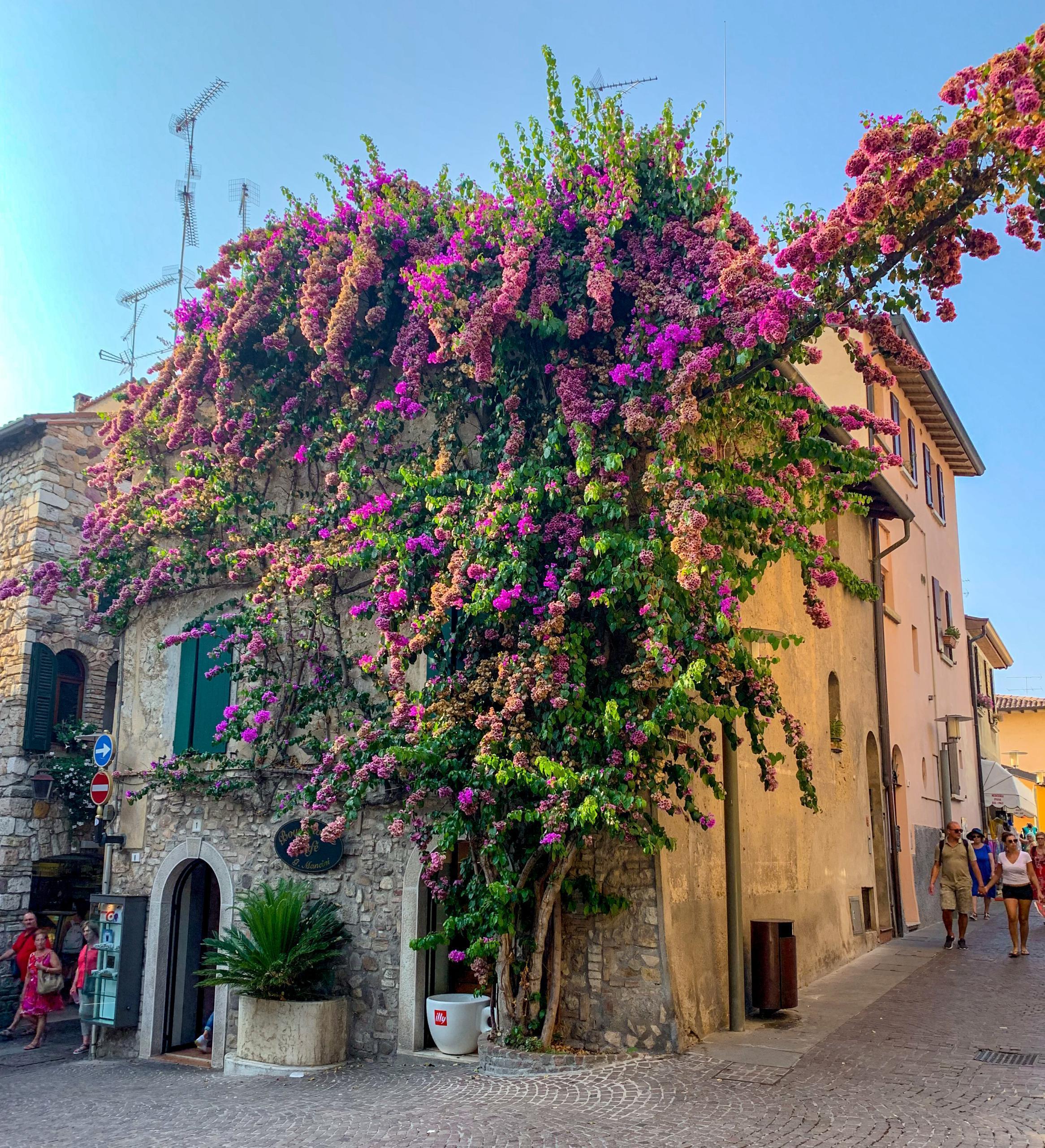 Street in Sirmione, Lake Garda, a scenic place of the 2-week Italy itinerary